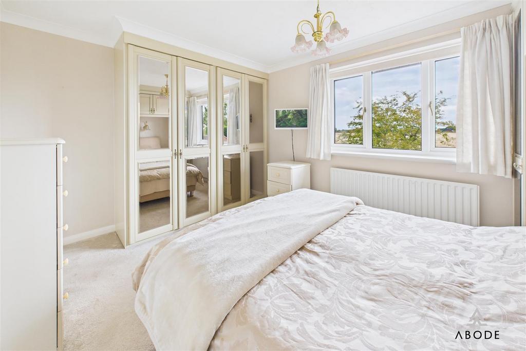 CAM04913 G0-PR0092-STILL004.jpg