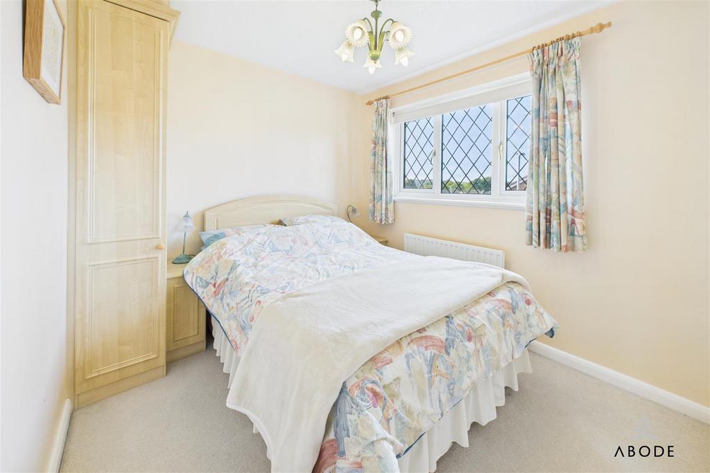 CAM04913 G0-PR0089-STILL035.jpg