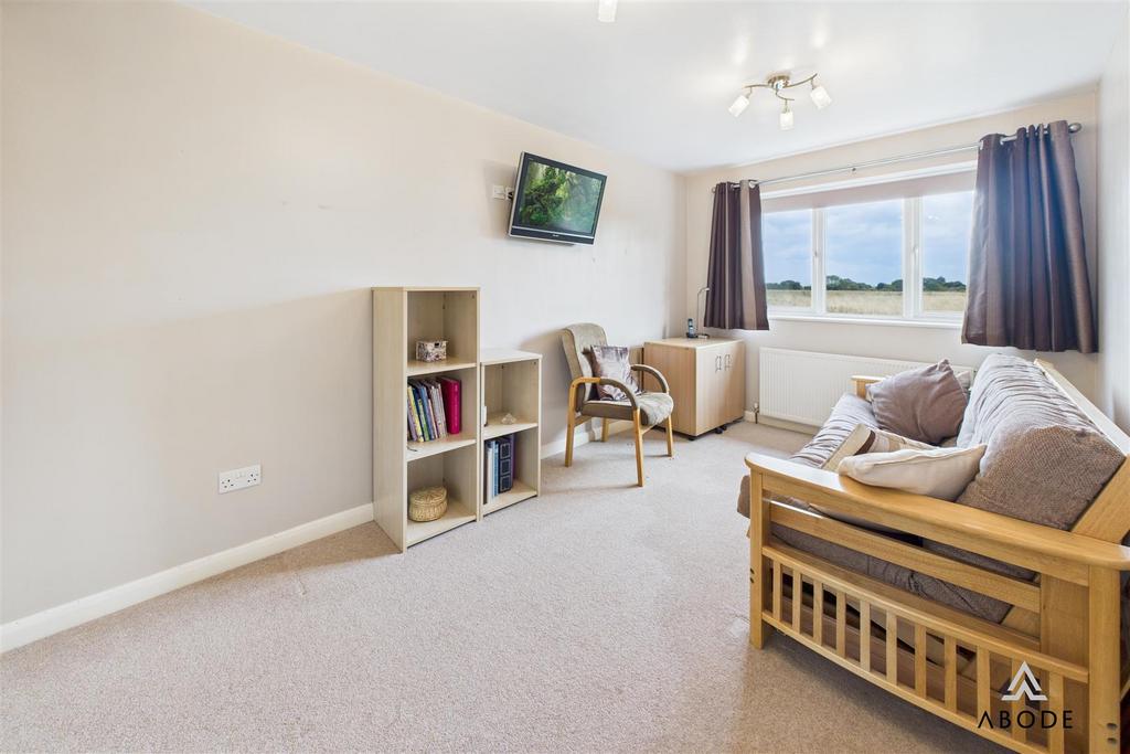 CAM04913 G0-PR0092-STILL001.jpg