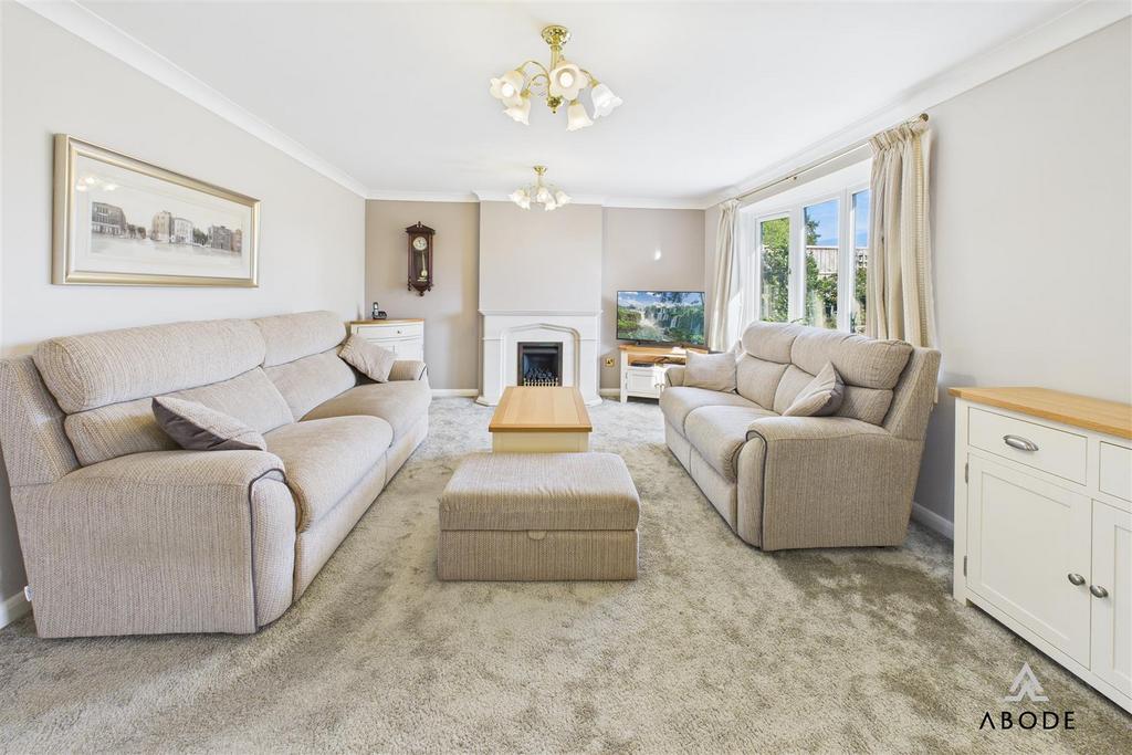 CAM04913 G0-PR0089-STILL005.jpg