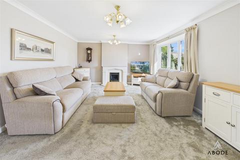 5 bedroom detached house for sale, Wentworth Drive, Stretton DE13