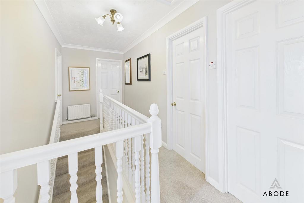 CAM04913 G0-PR0089-STILL037.jpg