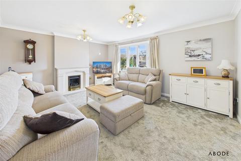 5 bedroom detached house for sale, Wentworth Drive, Stretton DE13