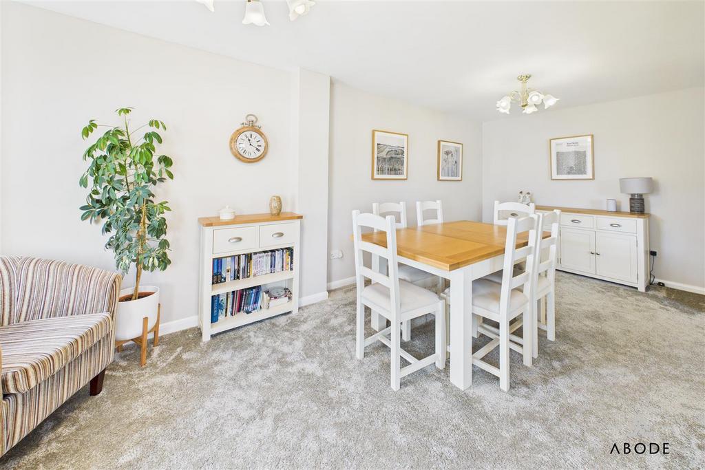 CAM04913 G0-PR0089-STILL002.jpg