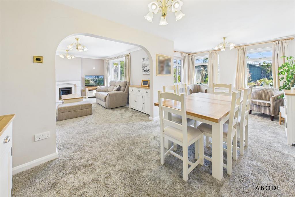 CAM04913 G0-PR0089-STILL004.jpg