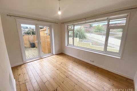 2 bedroom semi-detached bungalow to rent, Cedar Way, Brixham, TQ5