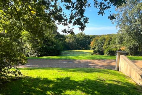 undefined, Crowhurst Road, Catsfield, Battle, TN33