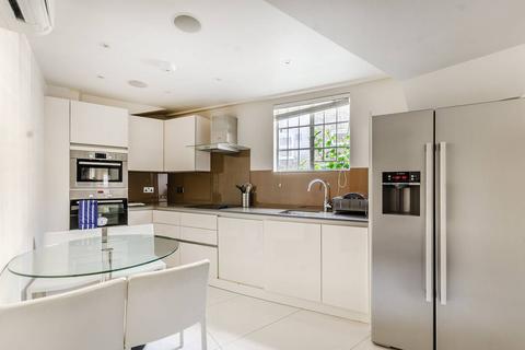 1 bedroom flat for sale, Hallam Street, Marylebone, London, W1W