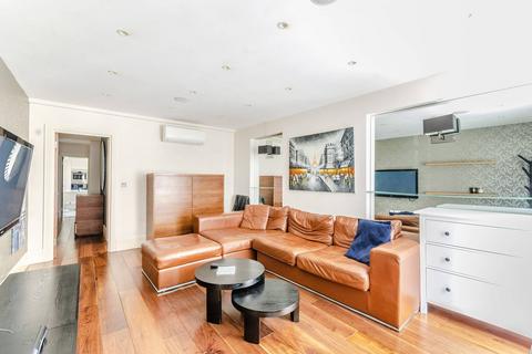 1 bedroom flat for sale, Hallam Street, Marylebone, London, W1W