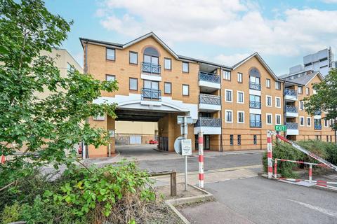 undefined, Lady Booth Road, Kingston, Kingston upon Thames, KT1