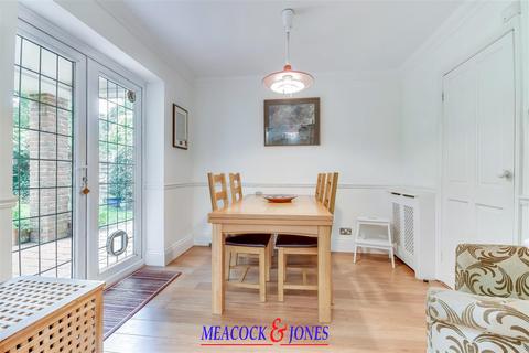 4 bedroom detached house for sale, Tennyson Road, Hutton, Brentwood