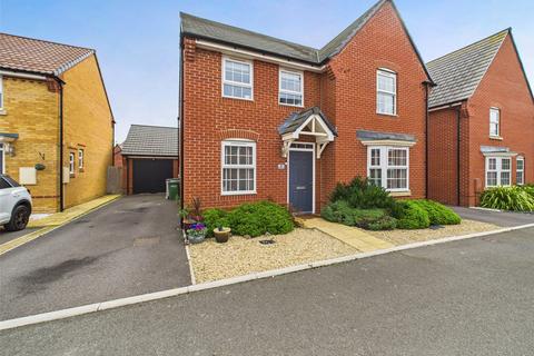Warbler Close, Hardwicke, Gloucester, Gloucestershire, GL2