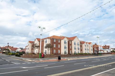 2 bedroom apartment for sale, Bay Court, South Bents, Sunderland