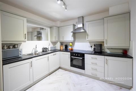 2 bedroom apartment for sale, Bay Court, South Bents, Sunderland