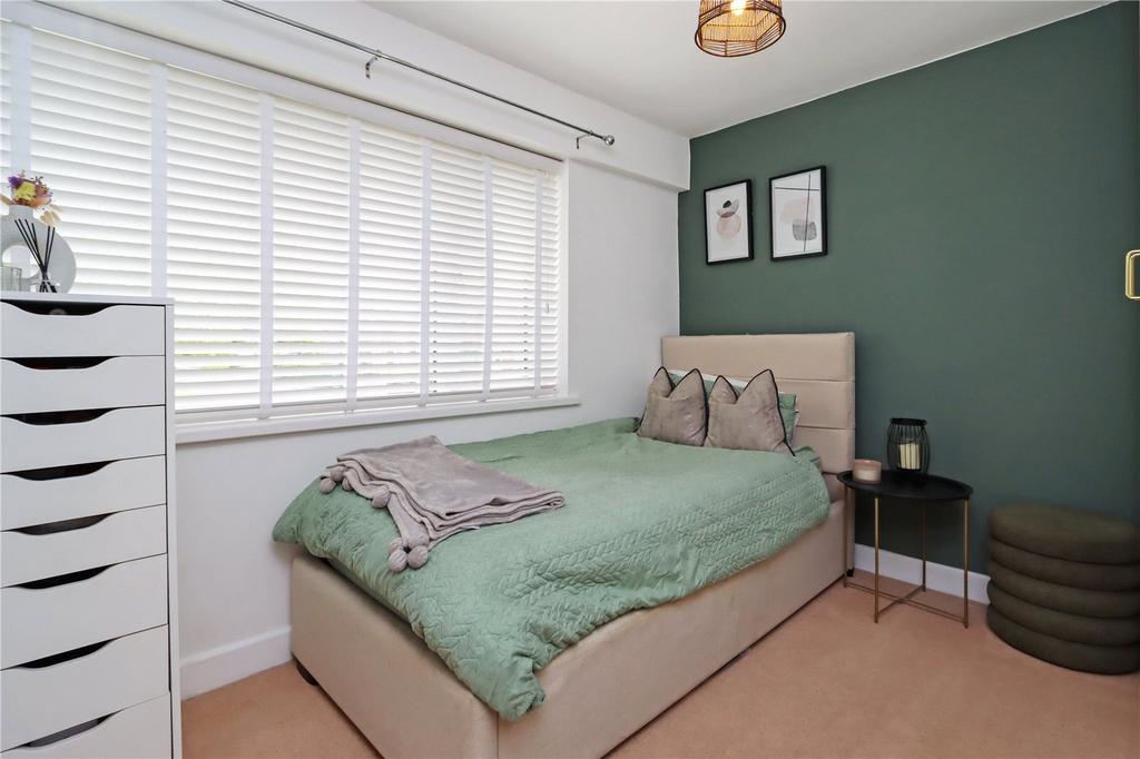 Bedroom 3 Pic 1