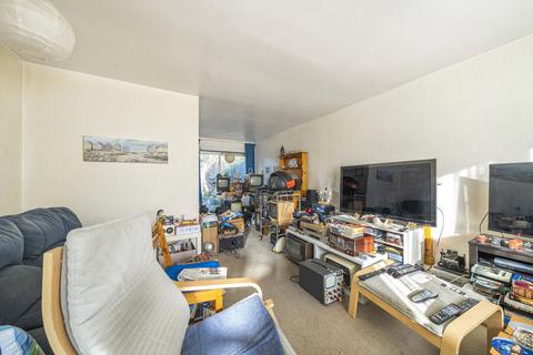 undefined, Ashlyn Close, Hertfordshire WD23