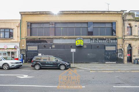 undefined, Princes Street, Falkirk FK1
