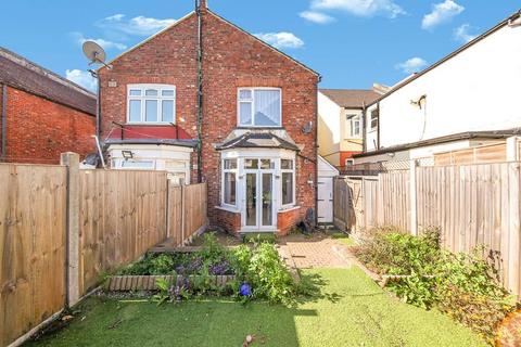 undefined, One Bedroom Garden Flat For Sale Dallas Road Hendon NW4