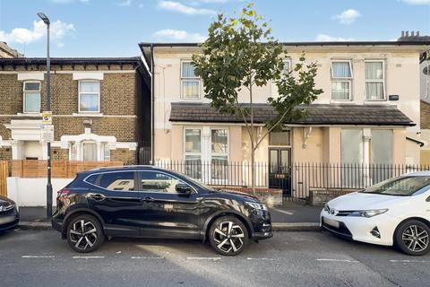 St. Marys Road, London