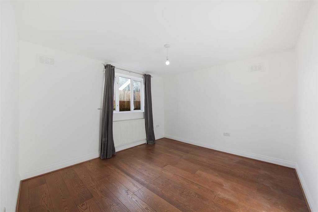 1 C St. Marys Road - PW4 Et3 X2 Fr4 Ey DFCpg Wv.jpg