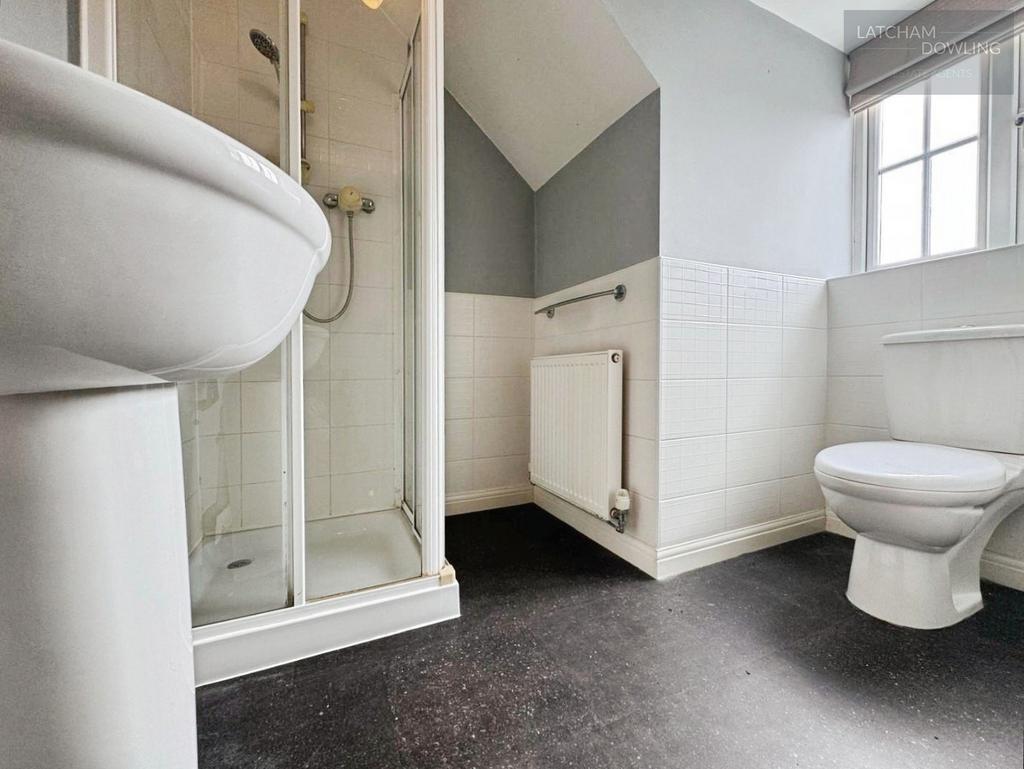 Pbox-bathroom-346133.jpg