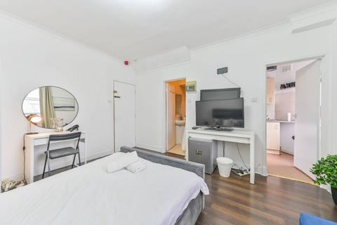 undefined, Gloucester Terrace, Lancaster Gate, London, W2