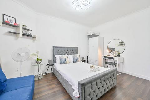undefined, Gloucester Terrace, Lancaster Gate, London, W2