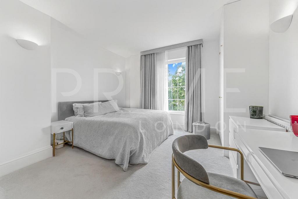 Bedroom - 2.jpg