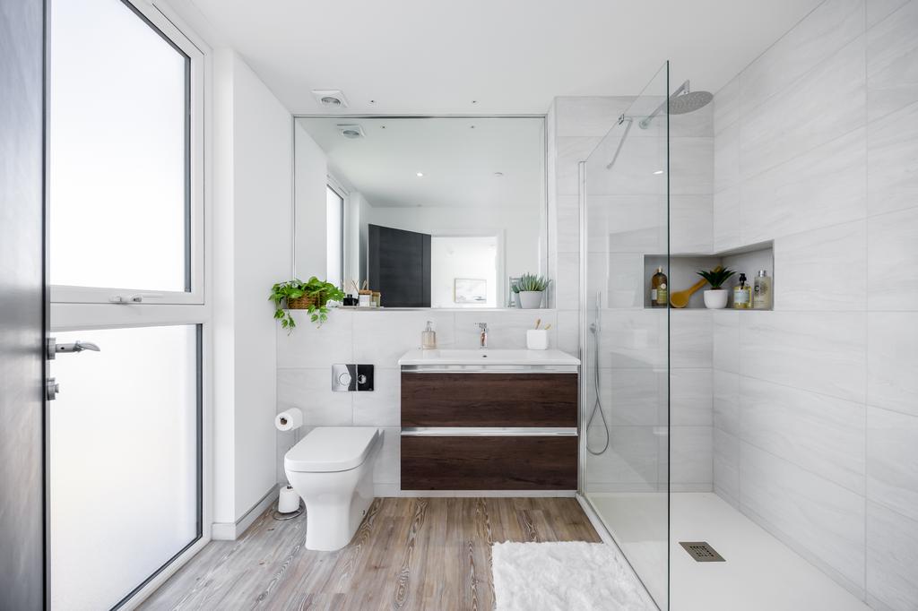 Ensuite