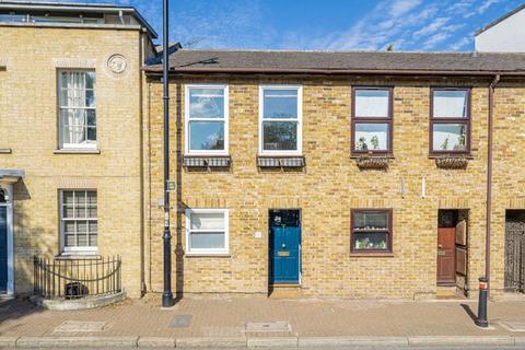Thames Street, Sunbury-On-Thames TW16