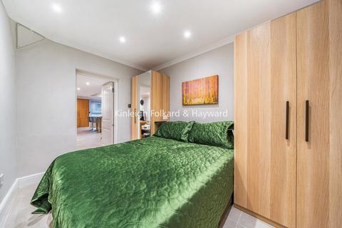 undefined, Devonshire Road, London, W4