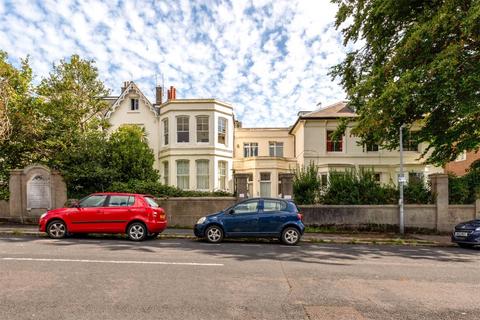 2 bedroom apartment for sale, Wellington Road, Brighton BN2