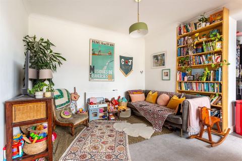 2 bedroom apartment for sale, Wellington Road, Brighton BN2