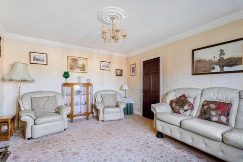 3 bedroom bungalow for sale, Garden Close, Ossett, WF5