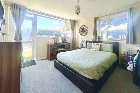 undefined, The Close, Southampton SO45