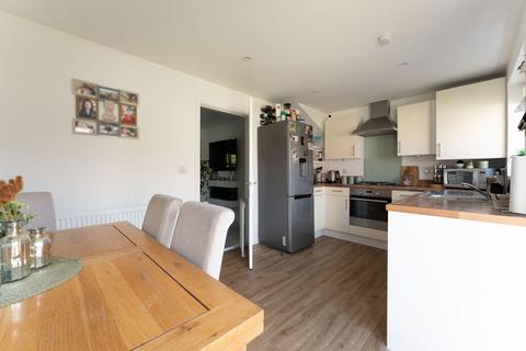 3 bedroom semi-detached house for sale, Coberley Drive, Salisbury SP2