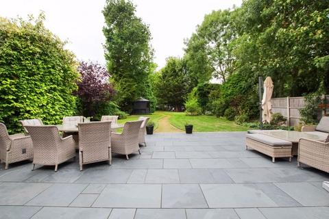 5 bedroom detached house for sale, Birchwood Road, Wilmington