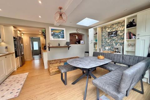 4 bedroom semi-detached house for sale, Sackery, Combenteignhead