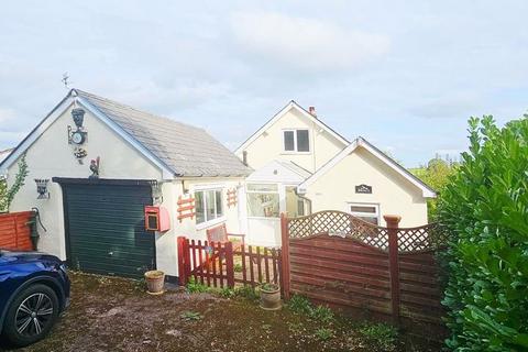 2 bedroom detached bungalow for sale, Hereford HR2