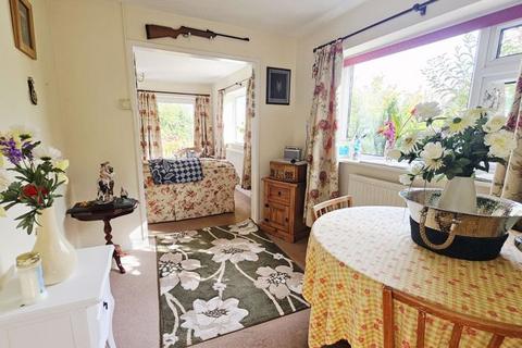 2 bedroom detached bungalow for sale, Hereford HR2