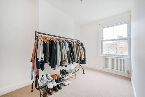18b Milton Road, London, W3 6QA
