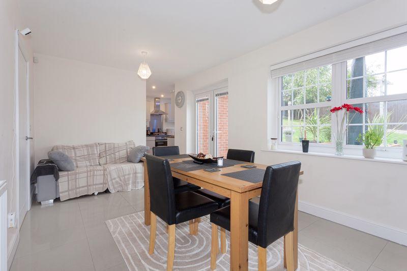 Living dining room