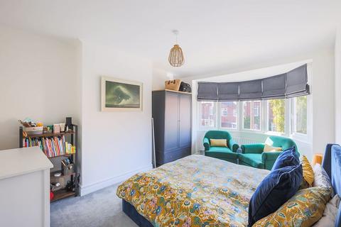 48 Ivanhoe, Whitley Bay, NE25 9AW