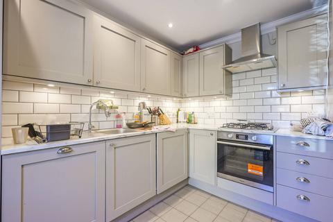 undefined, Cable Street, Shadwell, London, E1