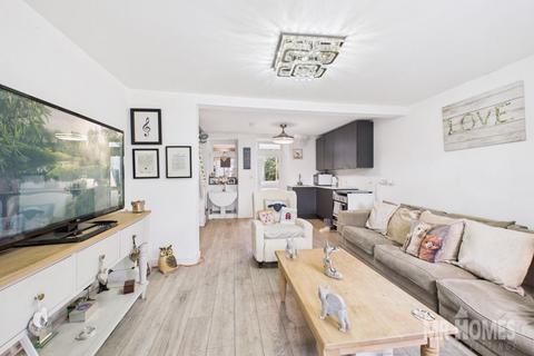 undefined, Mount Pleasant Place, Mountain Ash, RCT CF45 3DA