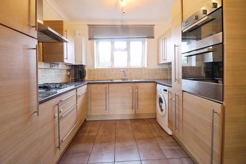 2 bedroom flat for sale, Churchill Road, Langley