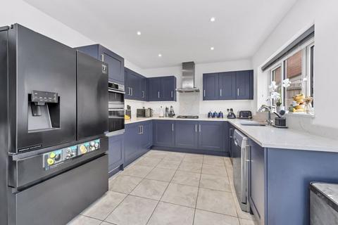 4 bedroom detached house for sale, Kenmare Close, Bury St. Edmunds