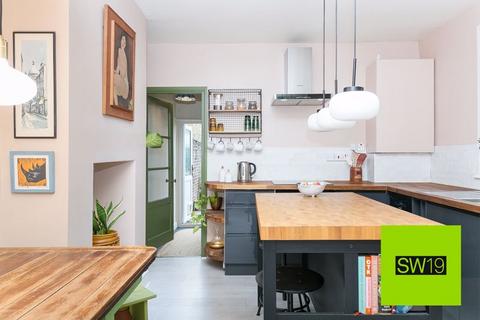 41 Briscoe Road, London, SW19 2AH
