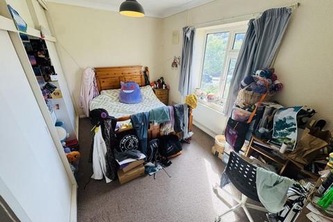 undefined, Parkfield Road, Northolt