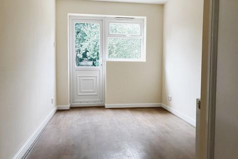 2 bedroom apartment for sale, Lowden Road, Edmonton, London N9